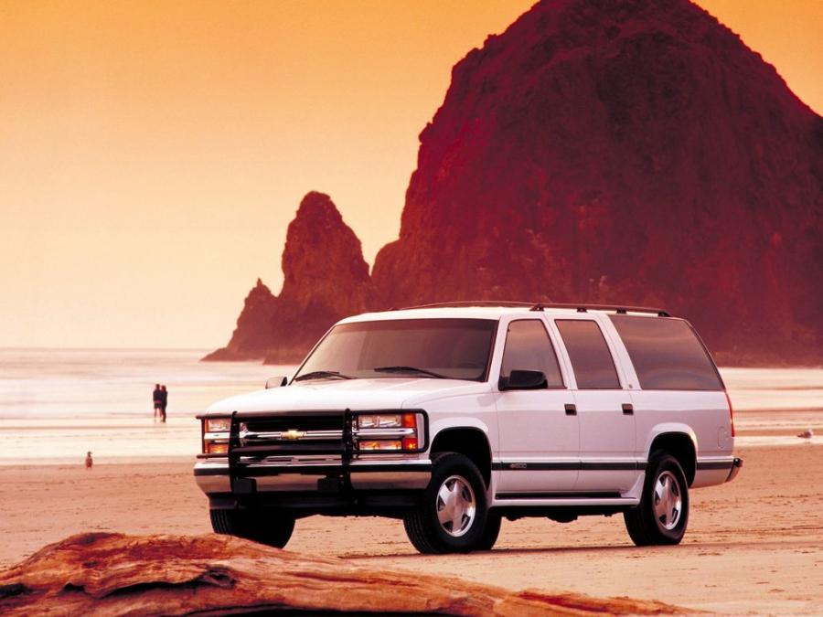  Chevrolet Suburban 1994 года  (фото 7 из 26)